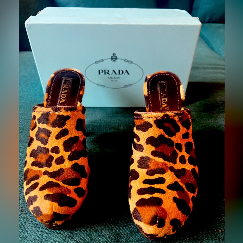 *RARE* Y2K PRADA Animal Print Pony Hair Platform Clogs/Mules with Box (size 9)